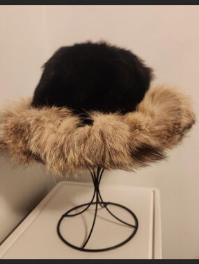 Vintage Madcaps Black Fur Hat with Brown Trim
